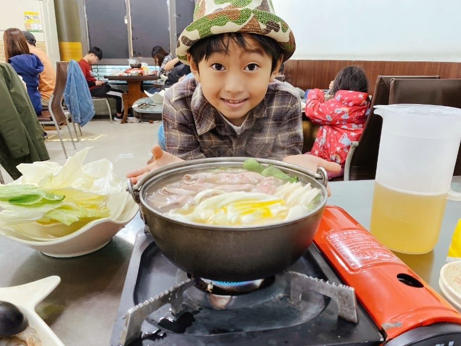 台南特色公園~大恩公園、鐵支路公園、是吉祥精緻火鍋,有吃又有玩的台南一日溜小孩行程 !