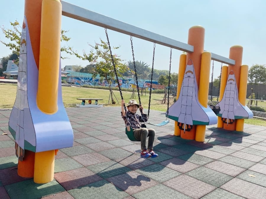 台南特色公園~大恩公園、鐵支路公園、是吉祥精緻火鍋,有吃又有玩的台南一日溜小孩行程 !