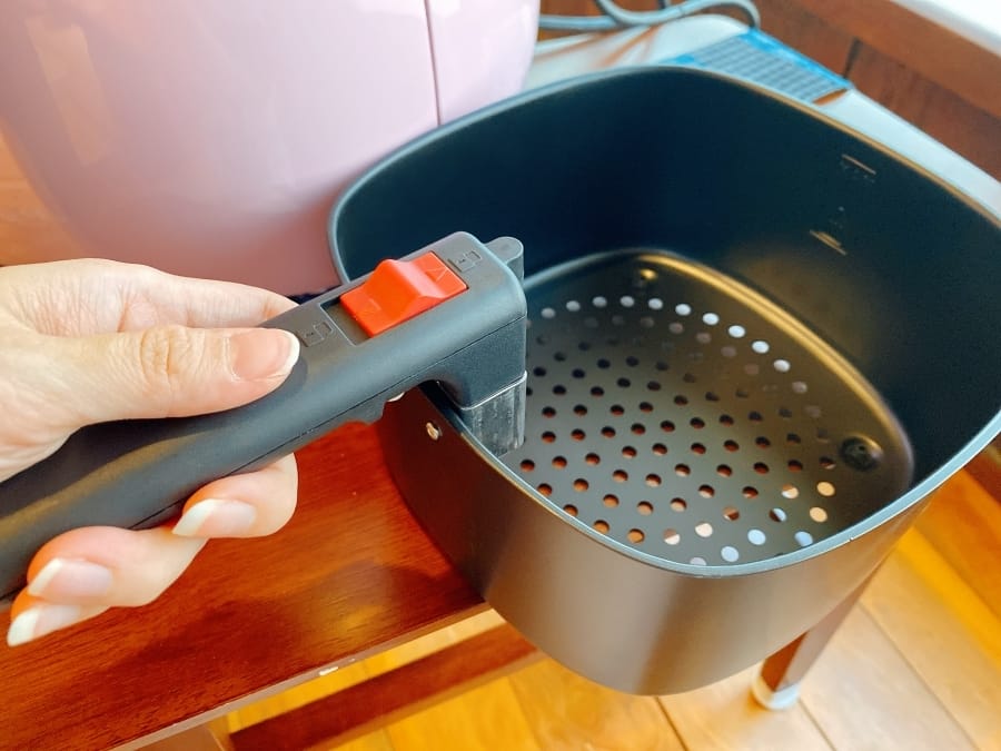 氣炸鍋推薦~小資族必備Anqueen 安晴氣炸鍋,懶人料理的最佳選擇!