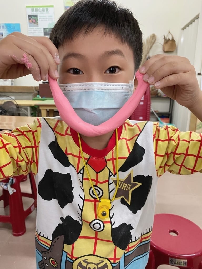 高雄田寮DIY~漫步月世界/月球土雞園/內門鐵馬驛站木瓜酵素DIY/田寮古亭社區竹編DIY/燕巢金山社區紅龜粿DIY,親子一起動手DIY,開心農遊去!