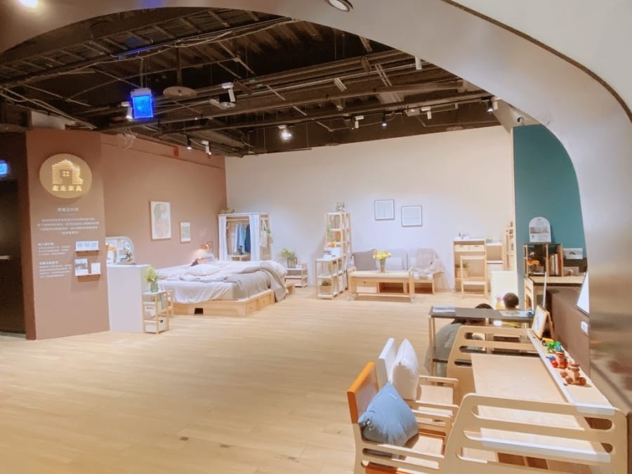 走走家具台中展示點,自在體驗無干擾的家具的空間~