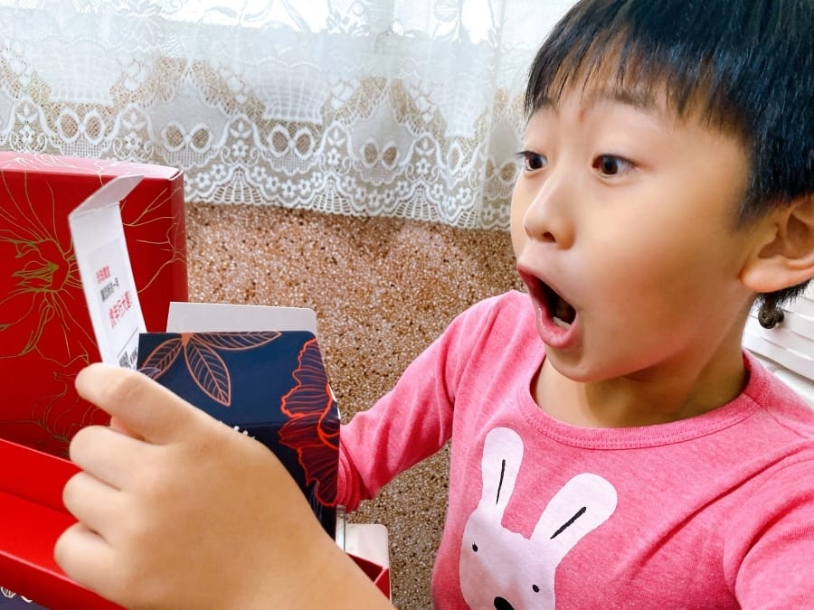 2022年過年禮盒推薦~里洋烘焙珍珠寶盒v.s 起司棒,年節送禮最大方的新選擇!