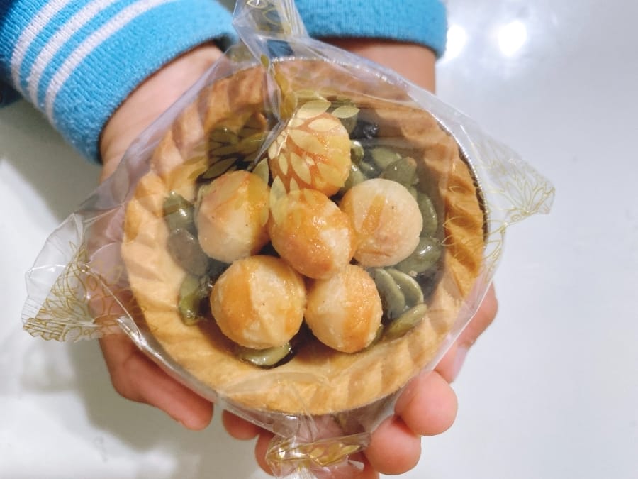 2022年過年禮盒推薦~里洋烘焙珍珠寶盒v.s 起司棒,年節送禮最大方的新選擇!