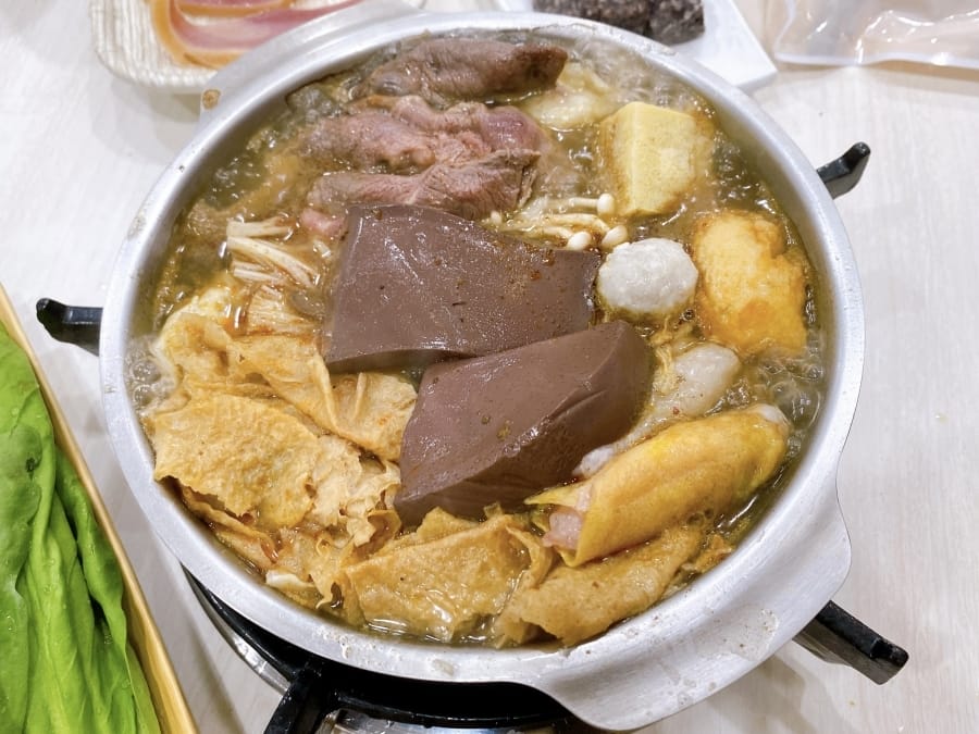 高雄平價美食 珍好味職人鍋物 鳳山旗艦店,吃出台南在地好味道~