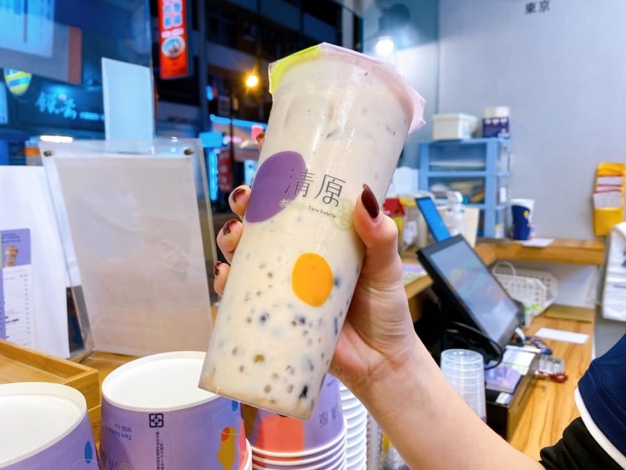 台南飲料店推薦~清原芋圓仁和店豐富芋頭配料,讓嘴巴鼓鼓好滿足!