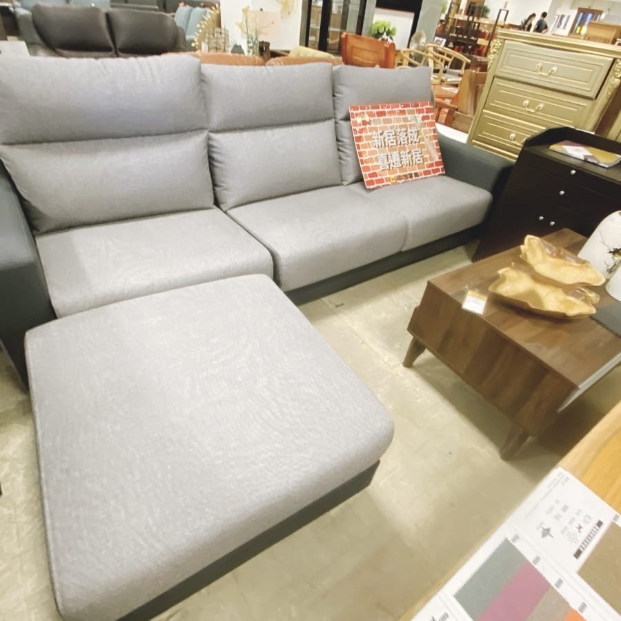 台中家具推薦~中友家具3000坪家具發貨中心,滿足每個人對家的感覺!