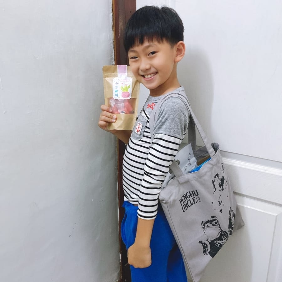 澎湖伯伴手禮店~澎湖花火節20週年 限定福箱 ,在家也能享用澎派的澎湖海味~