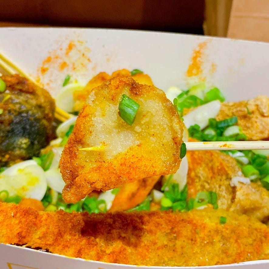 宵夜炸物的良伴~高雄鼓山【爆力雞台式鹽酥雞】必推招牌爆力雞排,挑戰吮指回味的炸物享受~