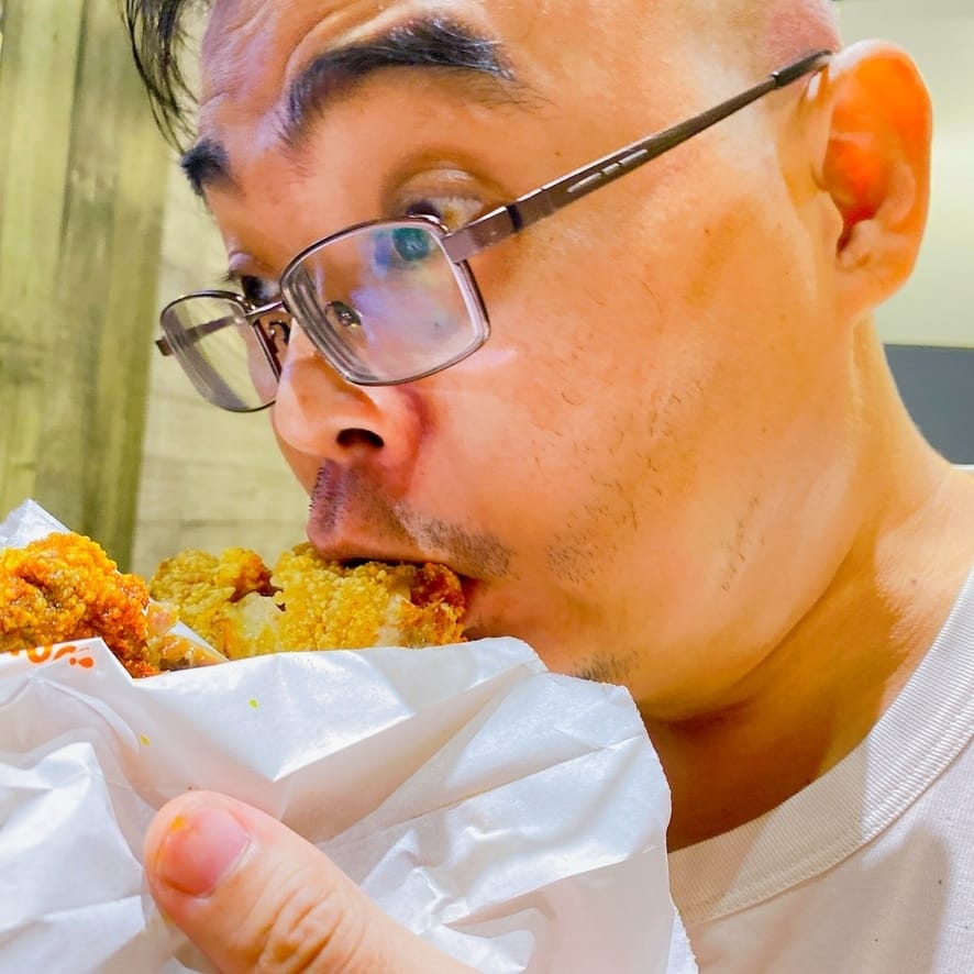 宵夜炸物的良伴~高雄鼓山【爆力雞台式鹽酥雞】必推招牌爆力雞排,挑戰吮指回味的炸物享受~