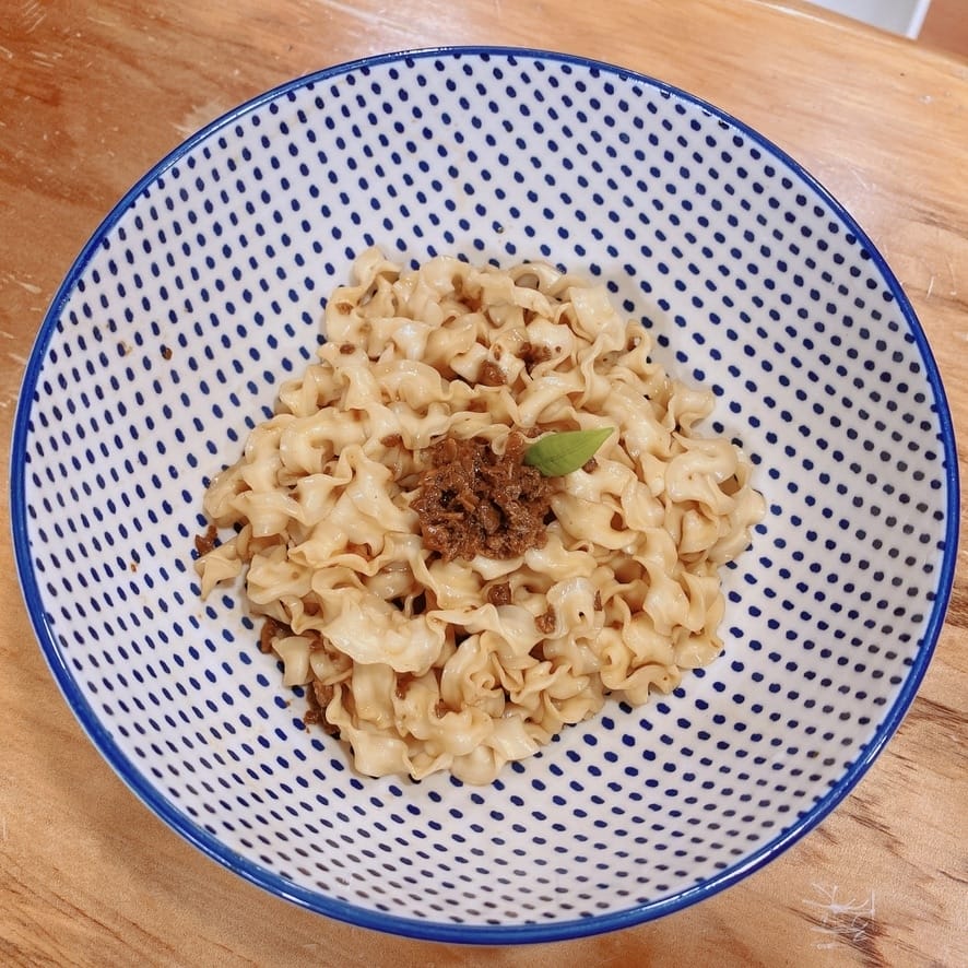 漢來美食推薦~酸辣粉、椒麻醬香、胡麻椒香來拌麵, 輕鬆享用宅美食五星拌麵~(爽)