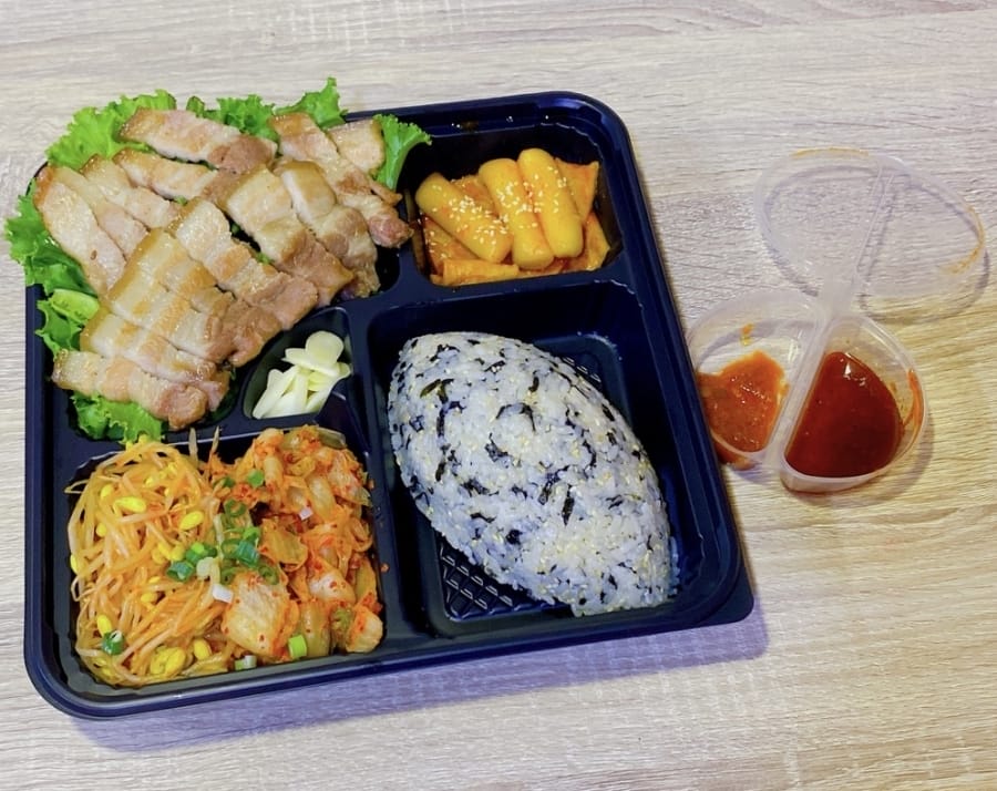 高雄美食~魚雞飯糕韓式食堂,道地又划算的韓式小吃美食~