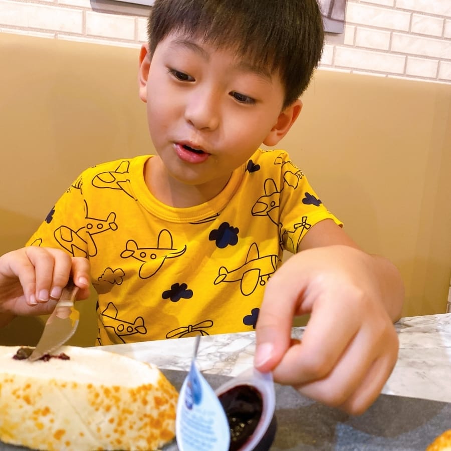台中金典綠園道~義饗屋 di CaSa 樂活早午餐、義大利麵、燉飯,在城市享受花草簇擁,輕鬆又自在的早午餐時光~