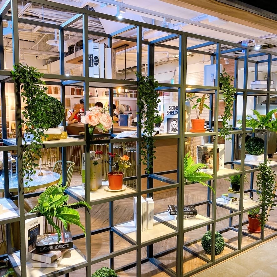 台中金典綠園道~義饗屋 di CaSa 樂活早午餐、義大利麵、燉飯,在城市享受花草簇擁,輕鬆又自在的早午餐時光~