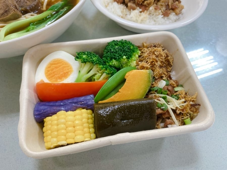 屏東好農懶人包大集合～十口滋味、繁華麵、牛角灣巧克力咖啡農園、春四大地有善農場、三魚一羊複合餐廳、林峰藝術工作室，把五感用力打開去～