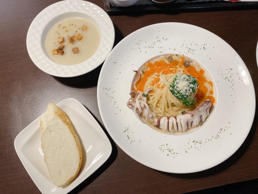 屏東好農懶人包大集合～十口滋味、繁華麵、牛角灣巧克力咖啡農園、春四大地有善農場、三魚一羊複合餐廳、林峰藝術工作室，把五感用力打開去～