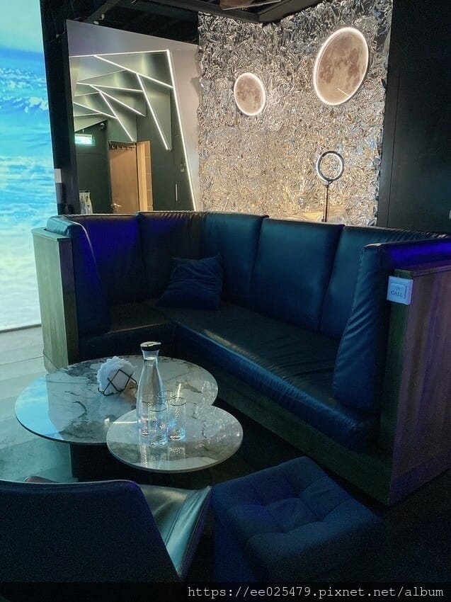 台中酒吧~微醺光廊WS 沈浸式投影餐酒館,抒壓天堂~未滿十八 台中酒吧~微醺光廊WS 沈浸式投影餐酒館,抒壓天堂~未滿十八