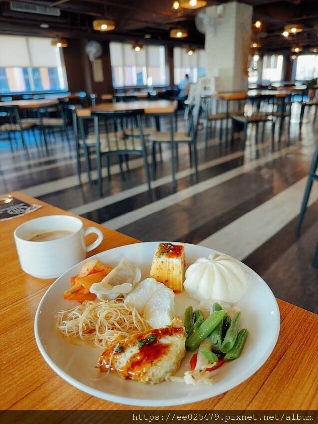墾丁富麗敦飯店超值一泊二食饗樂專案，好玩消暑快趁現在～