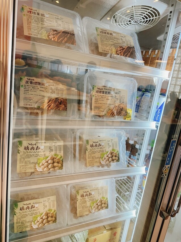 偶鵝嚐嚐虎尾店 挑戰國民美食的新味蕾 ，吃鵝肉也要文青風十足～