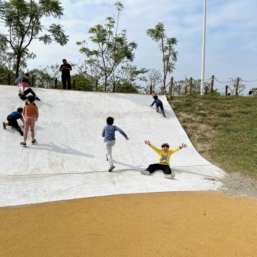 免費景點～潮洲 潮好玩幸福村  潮幸福薑餅村X金勾杯潮好玩市集和全天開放的共融遊戲場、不定期市集活動，絕對是兒童的幸福天堂！！！