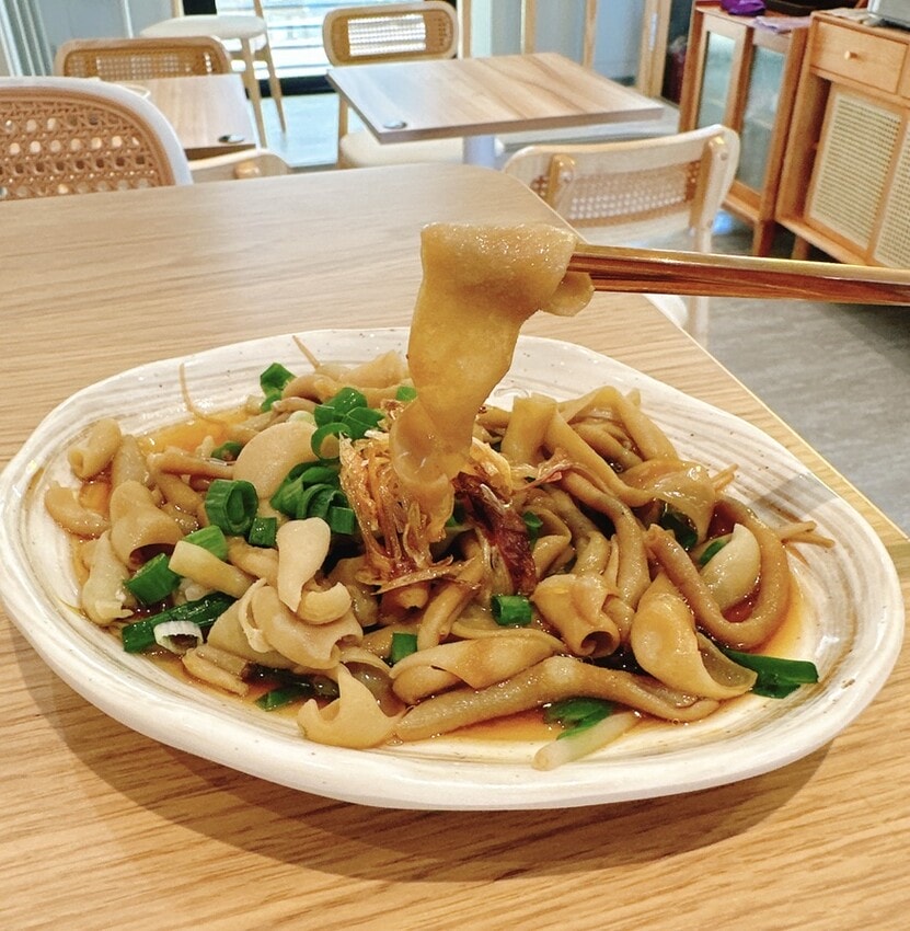 偶鵝嚐嚐虎尾店 挑戰國民美食的新味蕾 ，吃鵝肉也要文青風十足～