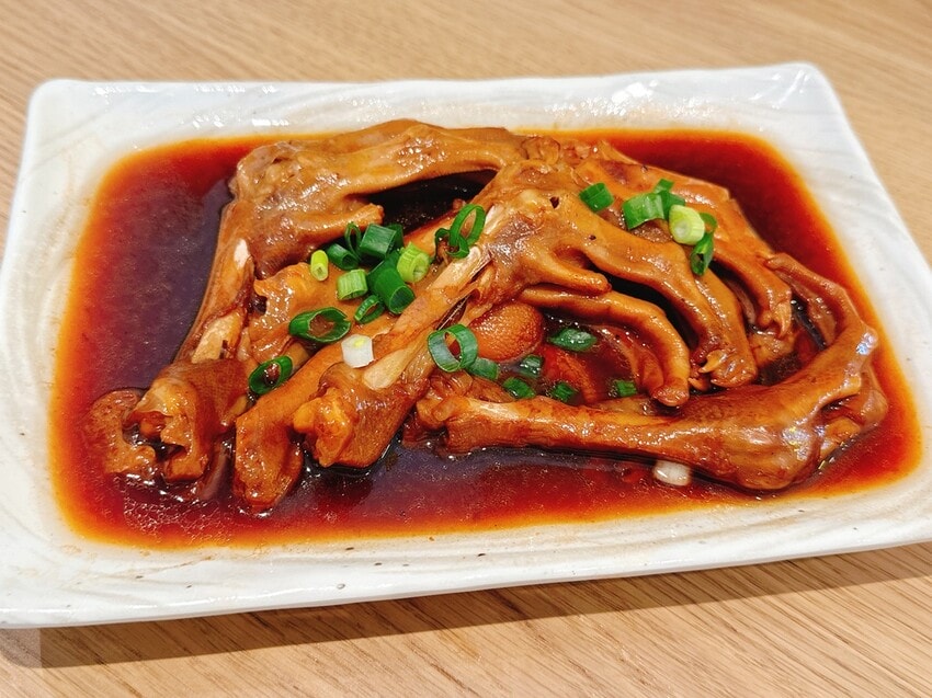 偶鵝嚐嚐虎尾店 挑戰國民美食的新味蕾 ，吃鵝肉也要文青風十足～