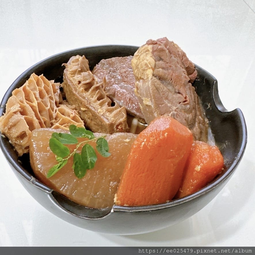 宵夜美食推薦 好食圓滿 牛肉麵常溫包、麻辣鴨血豆腐輕鬆吃料理