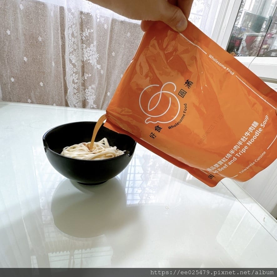 宵夜美食推薦 好食圓滿 牛肉麵常溫包、麻辣鴨血豆腐輕鬆吃料理