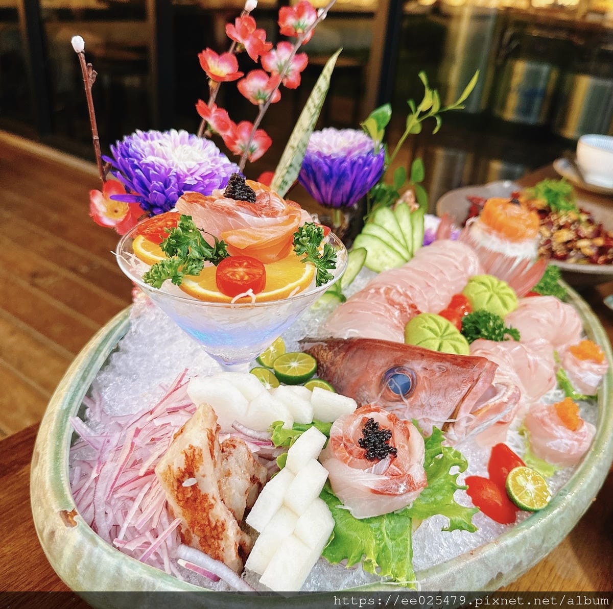 最適合商務、聚餐相揪前來的 鯨炭吉串燒居酒屋，吃好吃飽一定今