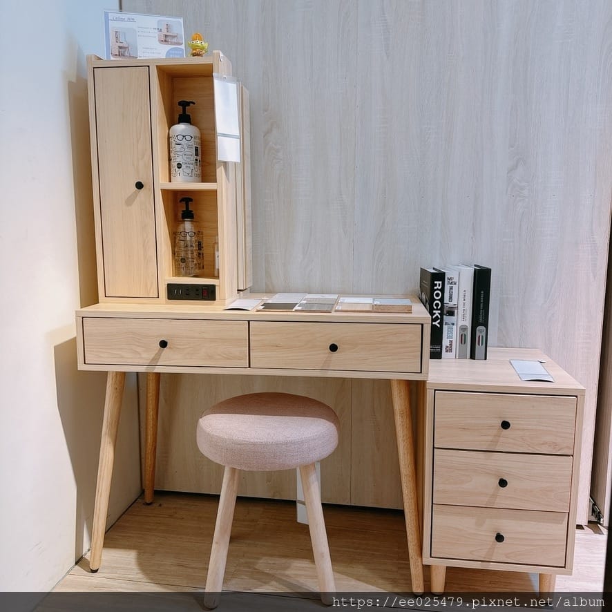 億家具批發倉庫 五股店收納風格家具，滿足現代小而美家庭～