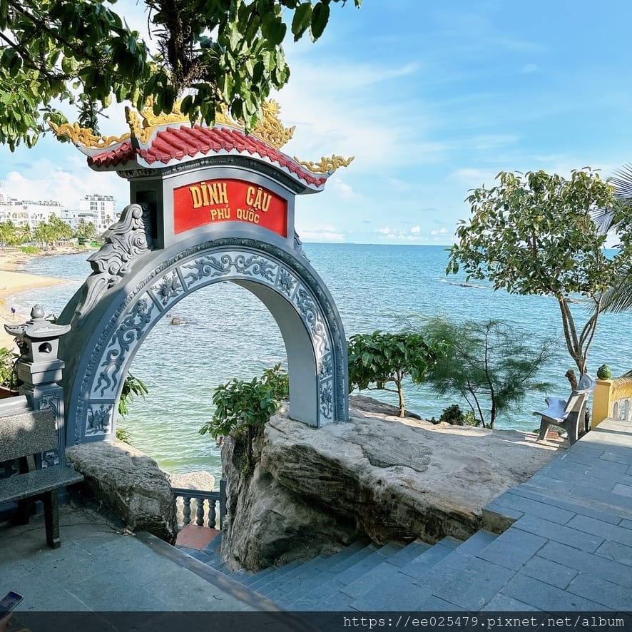 富國島包車一日遊、日落巡遊&魷魚垂釣體驗,玩翻富國島不用另外 富國島包車一日遊、日落巡遊&魷魚垂釣體驗,玩翻富國島不用另外