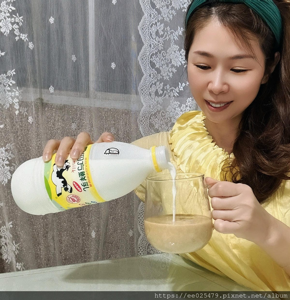 牧場直送的四方鮮乳全脂鮮乳、原味鮮奶酪、巧克力鮮奶酪、鮮奶吐