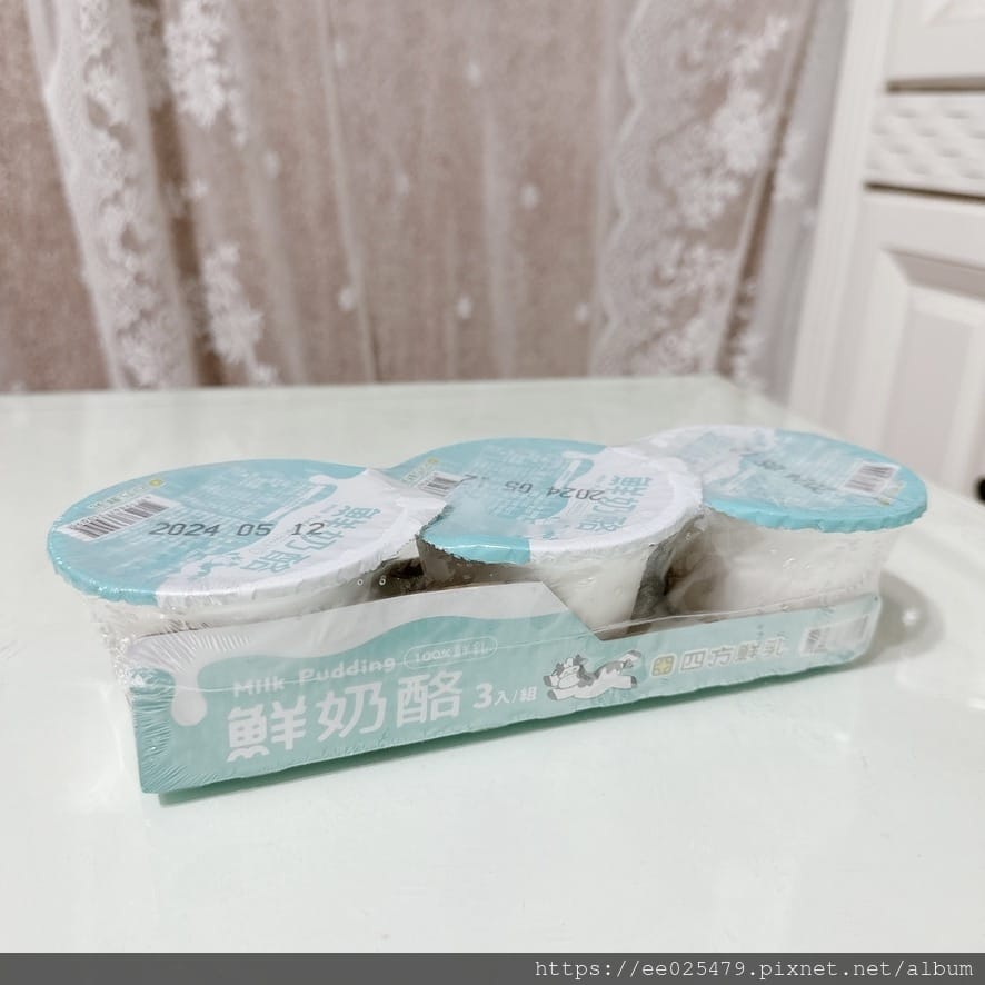 牧場直送的四方鮮乳全脂鮮乳、原味鮮奶酪、巧克力鮮奶酪、鮮奶吐