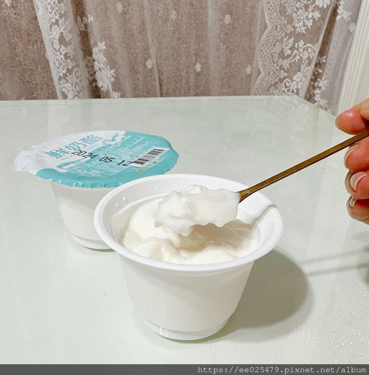牧場直送的四方鮮乳全脂鮮乳、原味鮮奶酪、巧克力鮮奶酪、鮮奶吐
