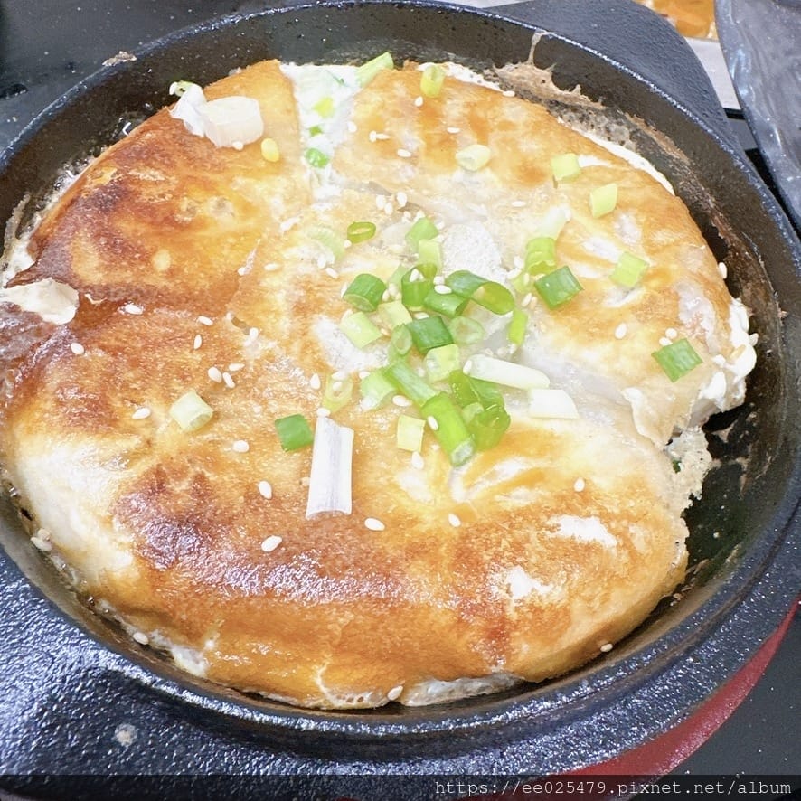 高雄美食推薦 雲南特色佳餚 鐵娘子鉄燉雞 全家人圍爐吃鐵鍋, 高雄美食推薦 雲南特色佳餚 鐵娘子鉄燉雞 全家人圍爐吃鐵鍋,