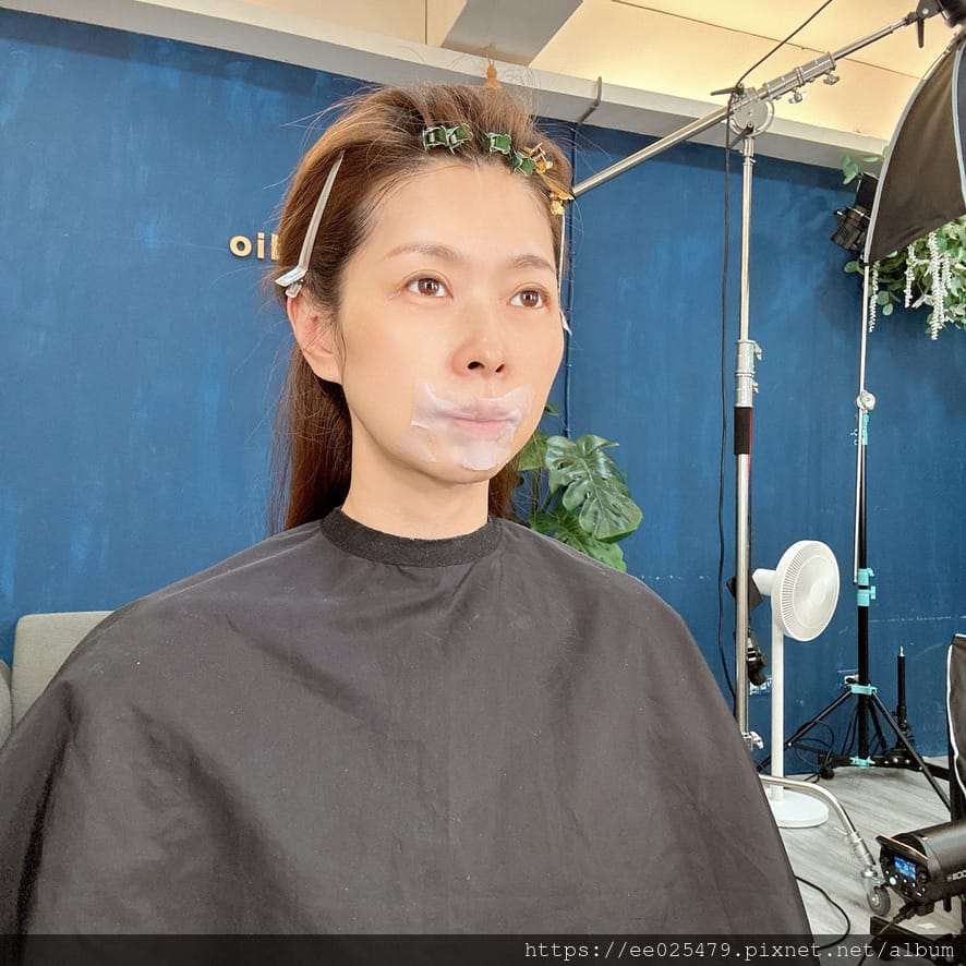 台中形象照、證件照推薦 BT Studio白棠影像 造型工 台中形象照、證件照推薦 BT Studio白棠影像 造型工