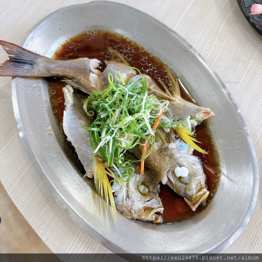 不再擔心活跳海鮮料理貴鬆鬆！新北海鮮 鮮滿樓海鮮料理一口價，