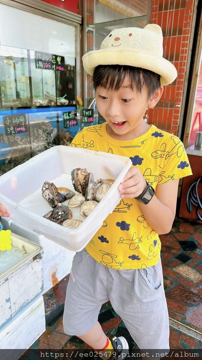 不再擔心活跳海鮮料理貴鬆鬆!新北海鮮 鮮滿樓海鮮料理一口價, 不再擔心活跳海鮮料理貴鬆鬆!新北海鮮 鮮滿樓海鮮料理一口價,