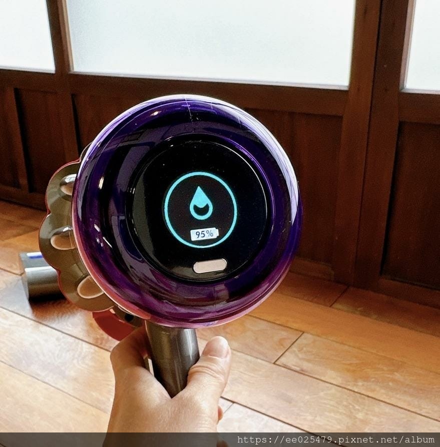 Dyson Digital Slim Submarine™吸塵器， 輕量乾濕洗地吸塵器，Dyson NF42吸塵器，Dyson NF42 洗地機，dyson吸塵器，吸塵器推薦，無線吸塵器，洗地機推薦，乾濕兩用吸塵器，塵蟎吸塵器，濕拖吸塵器推薦，洗地吸塵器，輕量吸塵器推薦，吸塵器，洗地機