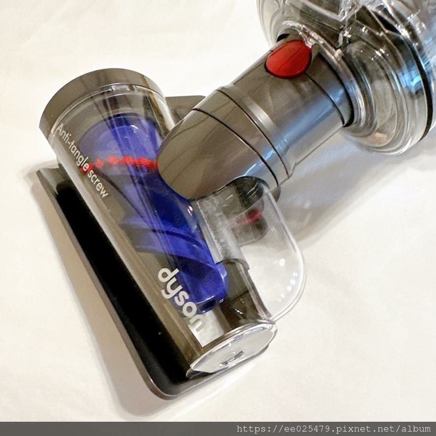Dyson Digital Slim Submarine™吸塵器， 輕量乾濕洗地吸塵器，Dyson NF42吸塵器，Dyson NF42 洗地機，dyson吸塵器，吸塵器推薦，無線吸塵器，洗地機推薦，乾濕兩用吸塵器，塵蟎吸塵器，濕拖吸塵器推薦，洗地吸塵器，輕量吸塵器推薦，吸塵器，洗地機
