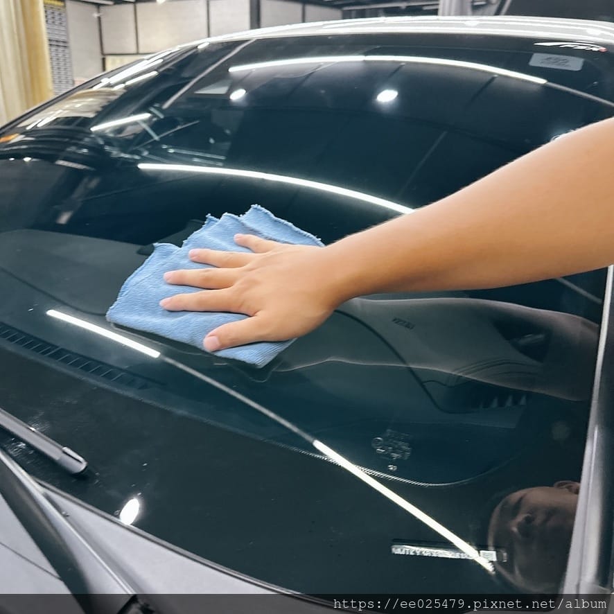 PCW頂級車體美妍 滿足開車族愛乾淨的欲望~ PCW頂級車體美妍 滿足開車族愛乾淨的欲望~