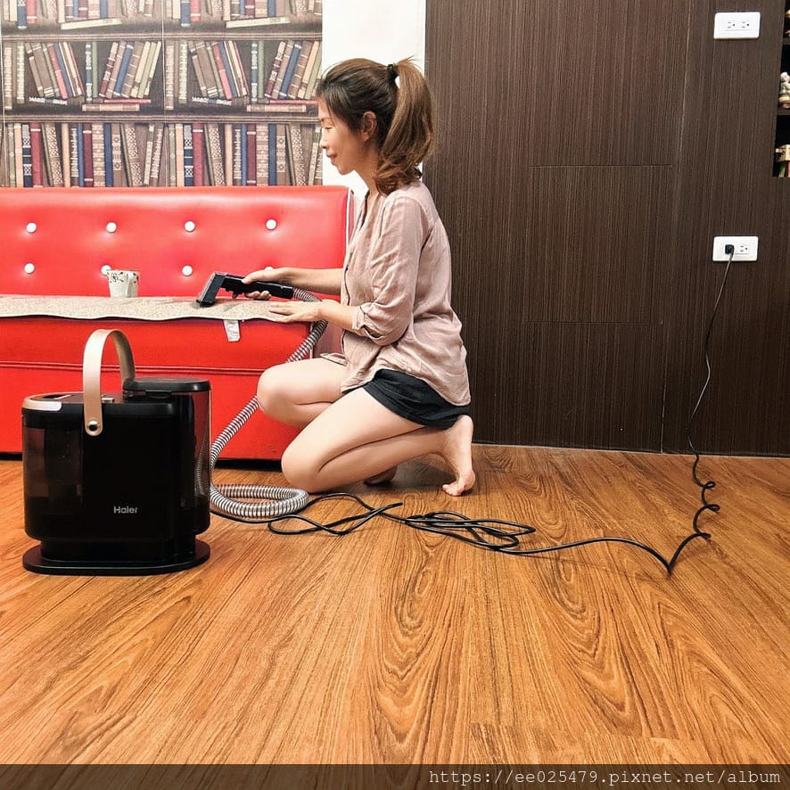織物清潔入門首選 金吸徹～海爾超速吸織物清潔機F5，讓媽媽優