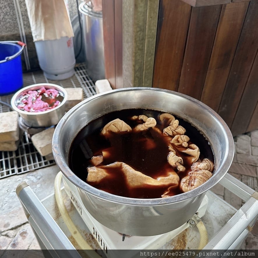 高雄旅遊推薦～客庄五行五感山城趣，騎乘電輔車走訪六龜新威森林