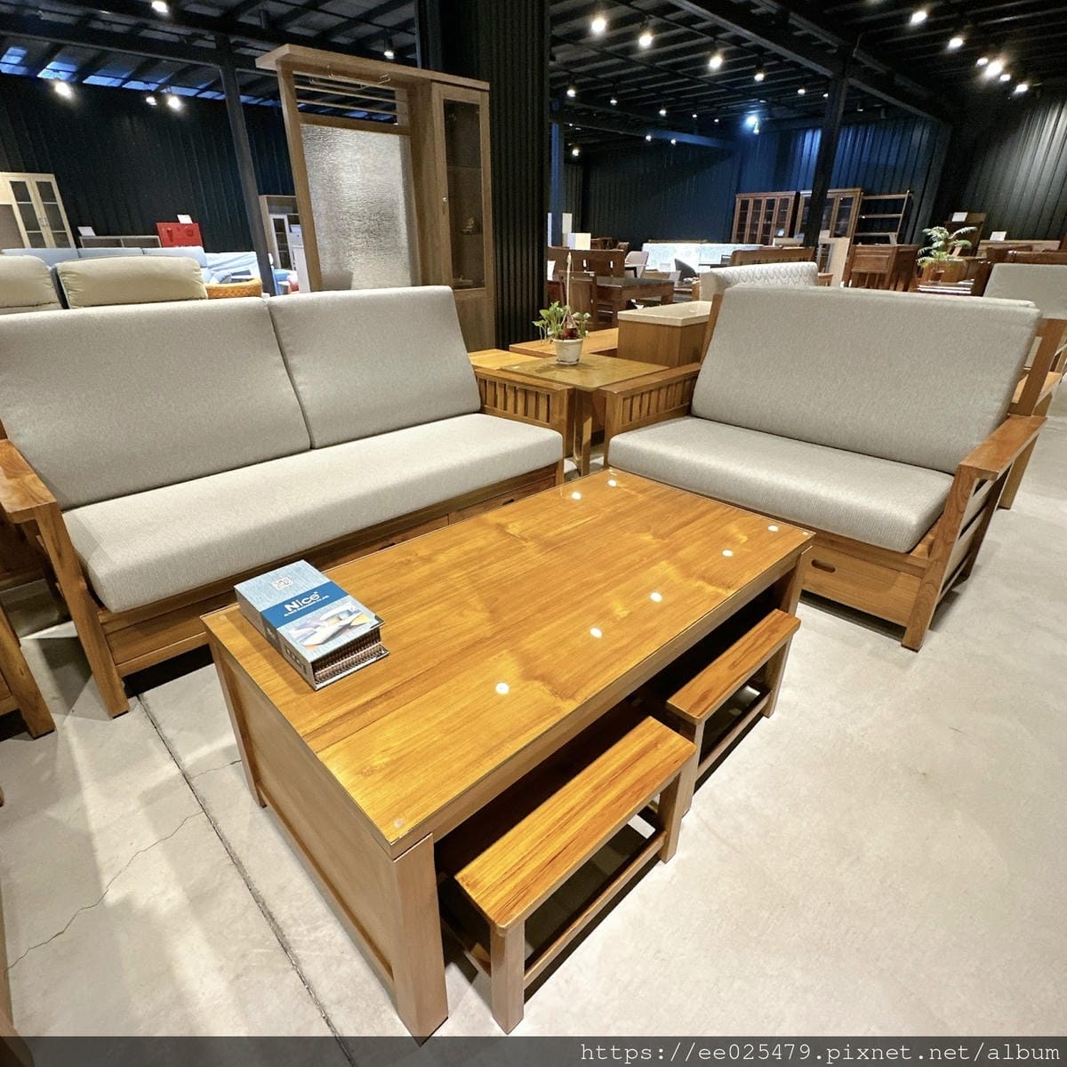 億家具批發倉庫創始店 億家俱【台中門市】～沙發、床墊、書桌、