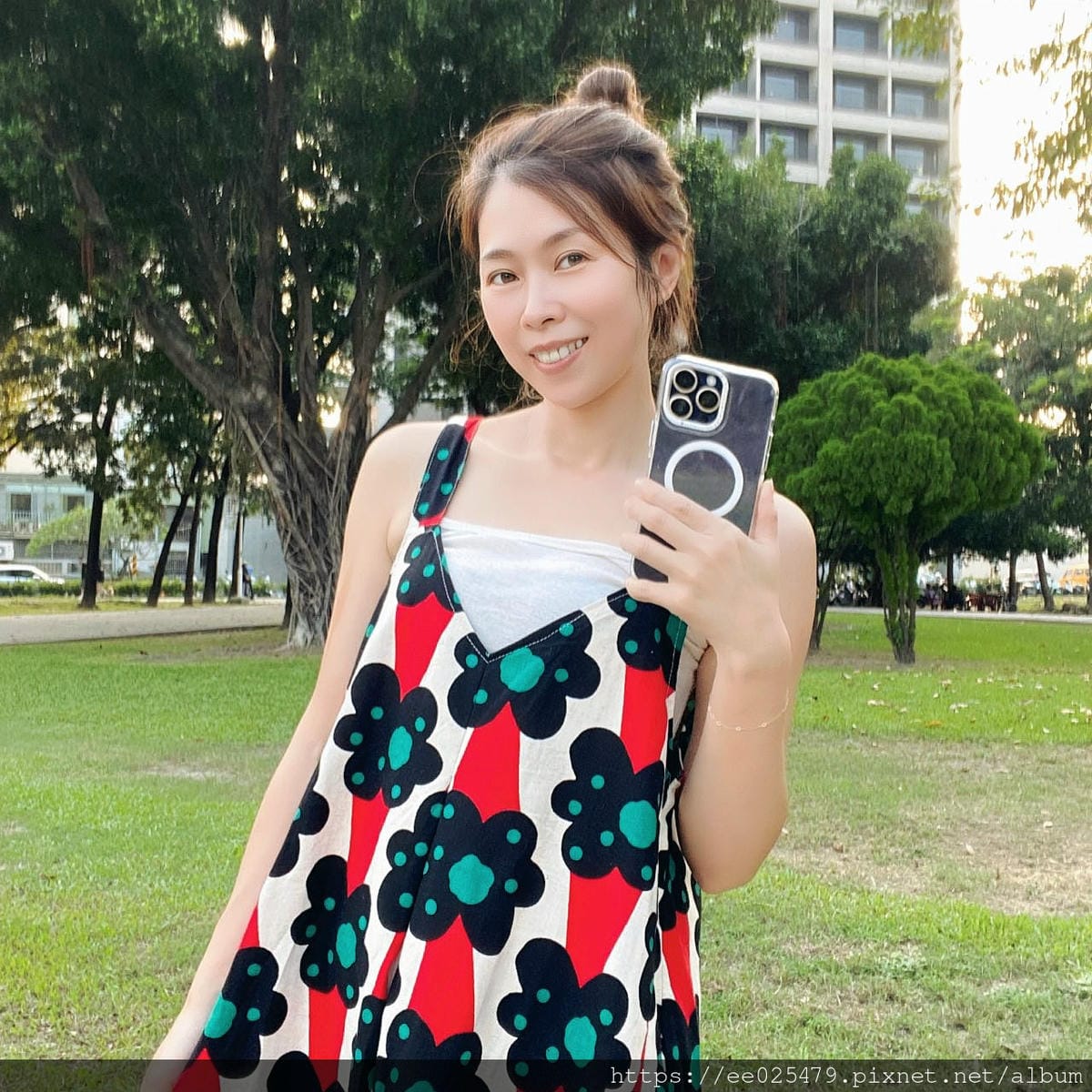 手機配件怎麼挑?Vp吸血鬼金護盾金屬 magsafe 磁吸防 手機配件怎麼挑?Vp吸血鬼金護盾金屬 magsafe 磁吸防