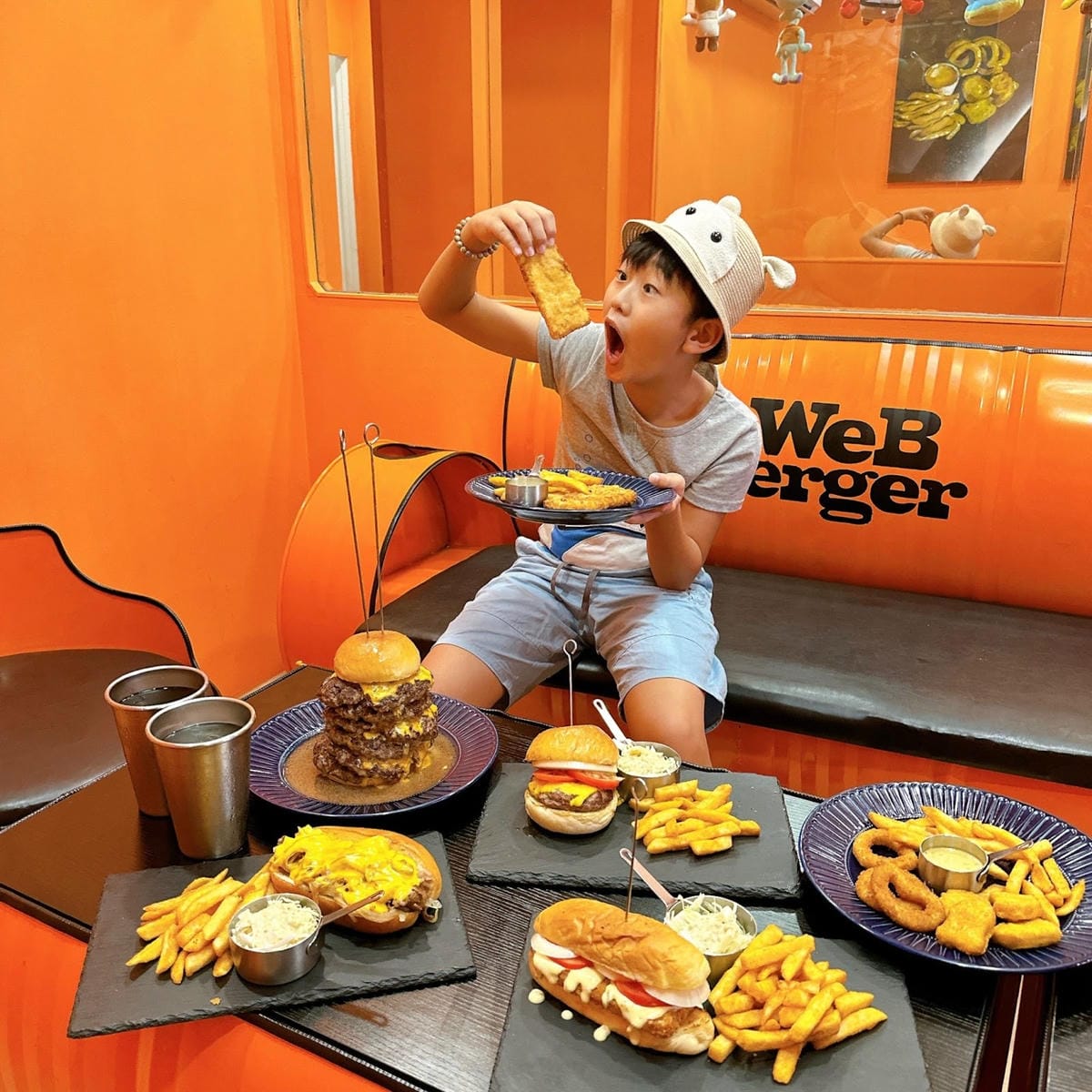 超大漢堡這裡吃啦！嘉義文化路夜市美食 Webberger大口