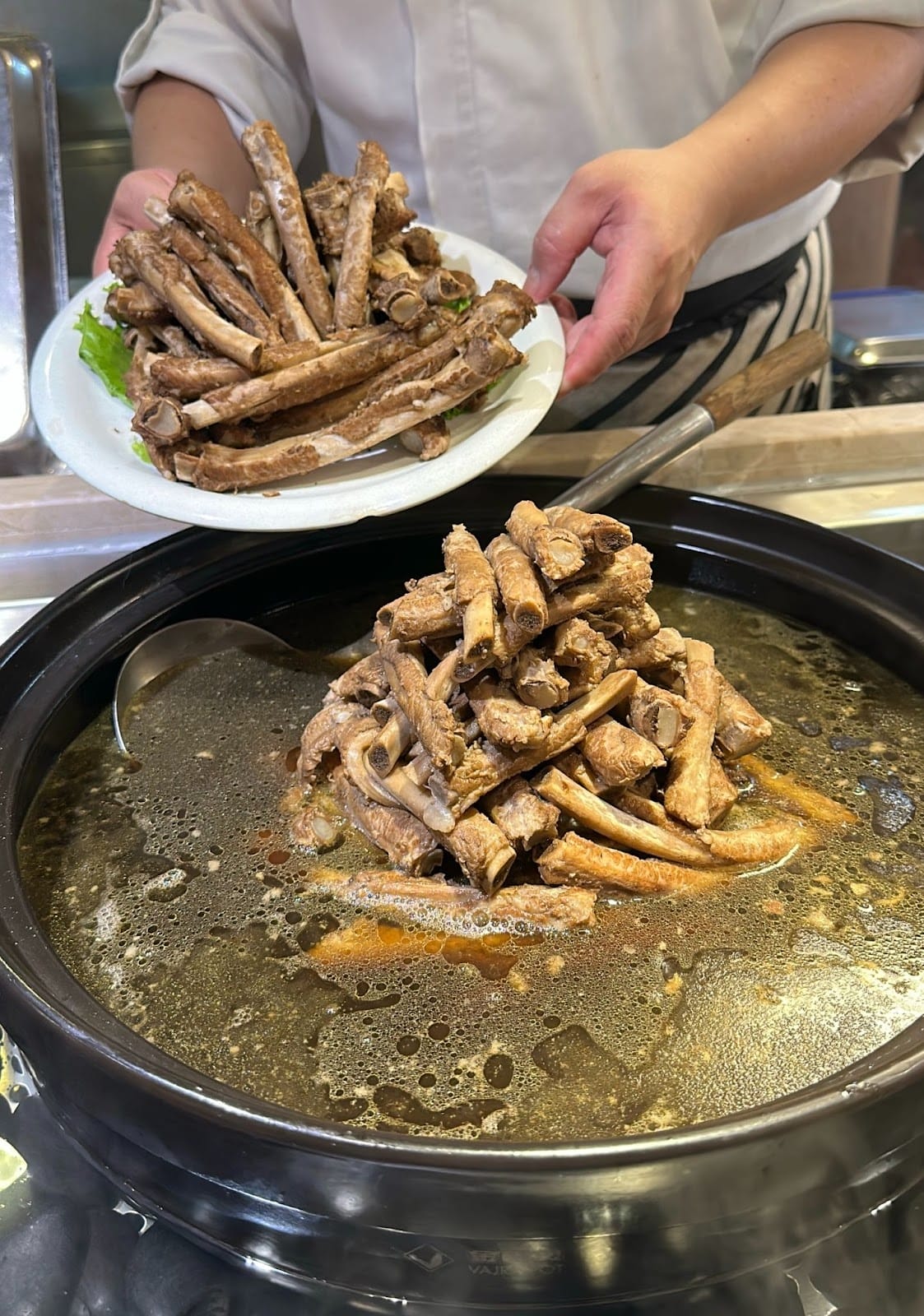 太陽百匯吃到飽怎麼吃才不枉此行?台中高cp值台中潮港城國際美 太陽百匯吃到飽怎麼吃才不枉此行?台中高cp值台中潮港城國際美