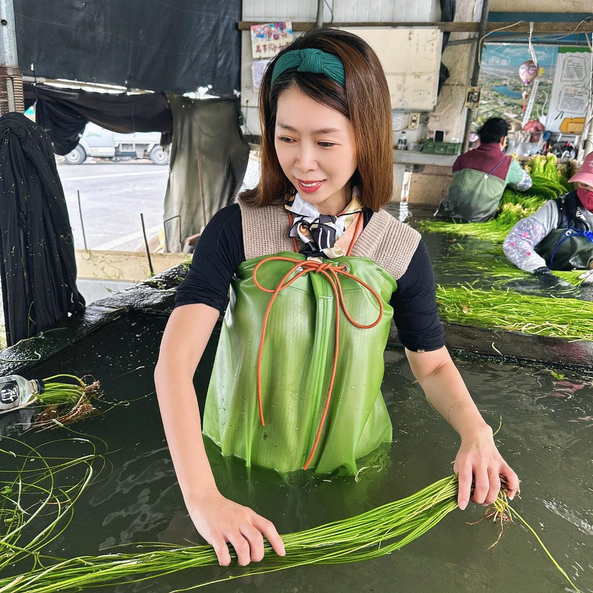 南台灣農遊推薦~旗山香蕉刮絲取纖、美濃水洗野蓮、六龜茶席體驗 南台灣農遊推薦~旗山香蕉刮絲取纖、美濃水洗野蓮、六龜茶席體驗
