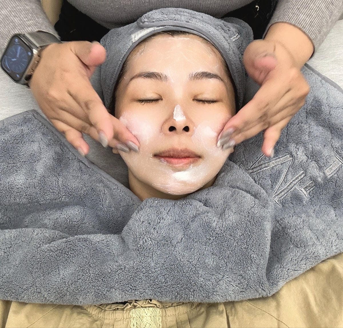 沐玲Muling 美學 只要1200元就能全臉大保養，而且全