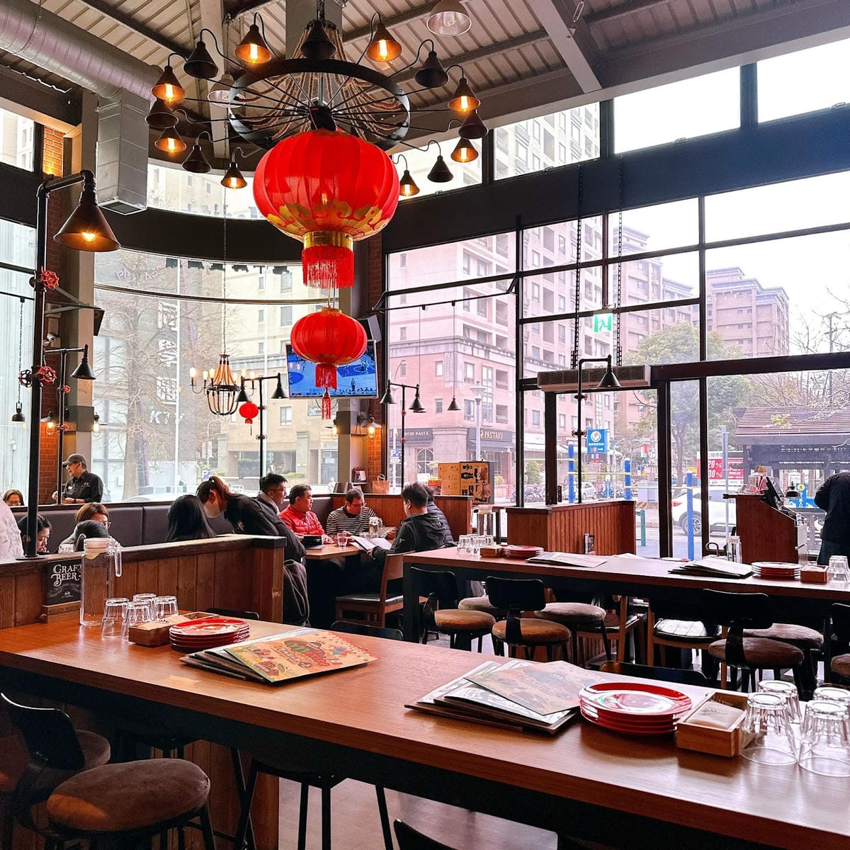 ABV地中海餐酒館享受道地埃及料理,坐擁異國美食再也不用出國 ABV地中海餐酒館享受道地埃及料理,坐擁異國美食再也不用出國