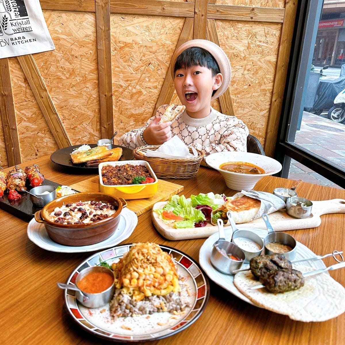 ABV地中海餐酒館享受道地埃及料理,坐擁異國美食再也不用出國 ABV地中海餐酒館享受道地埃及料理,坐擁異國美食再也不用出國